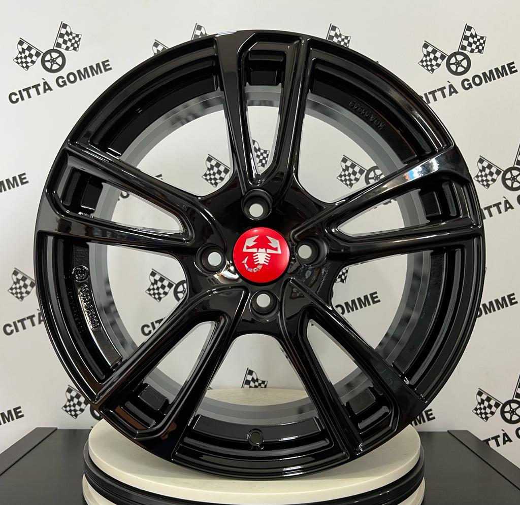 Set da 4 Cerchi in lega Astral per Abarth 500 595 SS esseesse