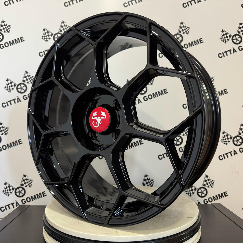 Set da 4 Cerchi in lega RACEWAY per Abarth 500 595 SS esseesse (LOGO ROSSO)