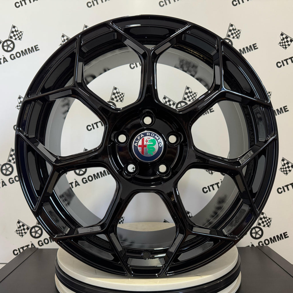 Set 4 Cerchi in lega Raceway per Alfa Giulia Stelvio Giulietta Tonale 159 Brera Spider