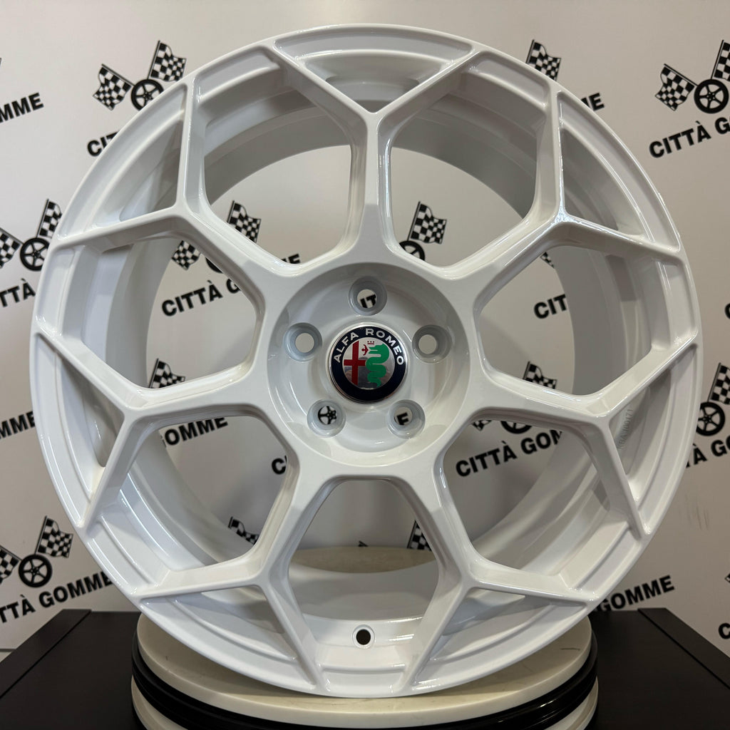 Set 4 Cerchi in lega Raceway per Alfa Giulia Stelvio Giulietta Tonale 159 Brera Spider