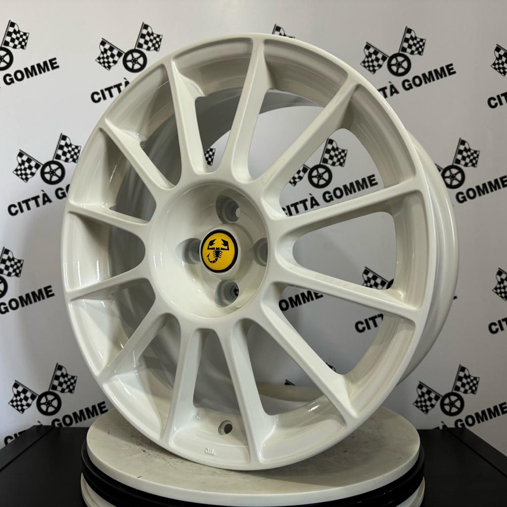 Set da 4 Cerchi in lega DEDICATI Abarth 500 595 SS esseesse YELLOW