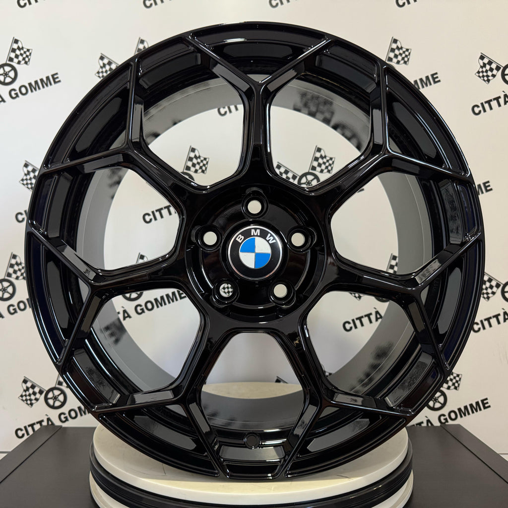 Set 4 Cerchi in lega Raceway per BMW X1 2015> X2 X3 X4 Serie 5 2017> Serie 1 3 2019> Serie 2 Active / Gran Tourer