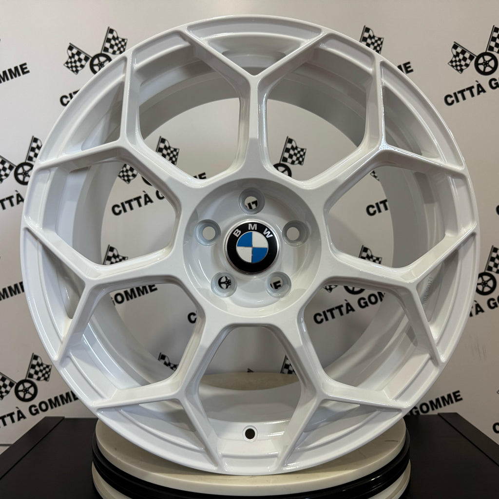 Set 4 Cerchi in lega Raceway per BMW X1 2015> X2 X3 X4 Serie 5 2017> Serie 1 3 2019> Serie 2 Active / Gran Tourer