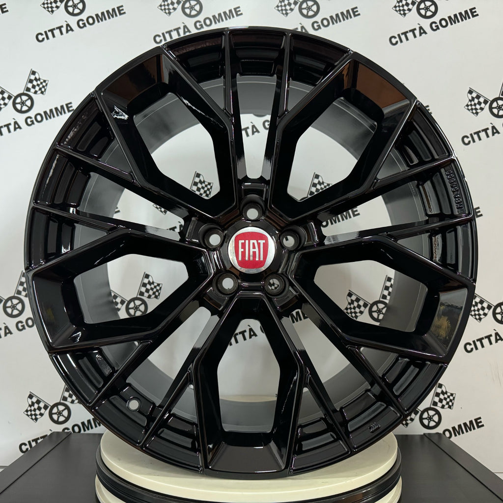 Set 4 Cerchi in lega STILO per FIAT 500X CROMA