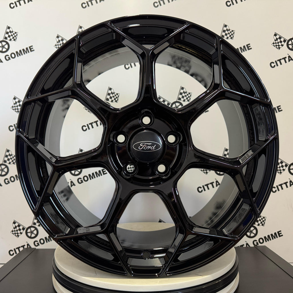 Set 4 Cerchi in lega Raceway per Ford C-Max Focus Galaxy Kuga Puma