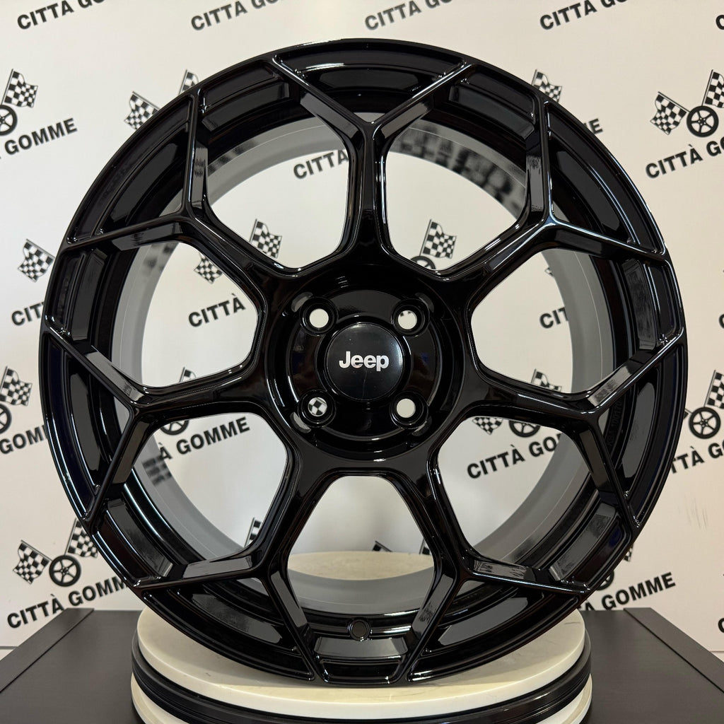 Set da 4 Cerchi in lega RACEWAY per JEEP AVENGER