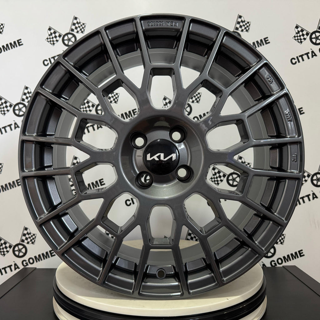 Set da 4 Cerchi in lega APX per KIA RIO STONIC