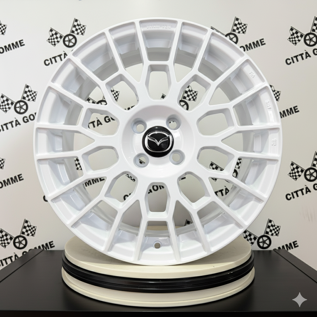 Set da 4 Cerchi in lega APX per MAZDA MX-5 2