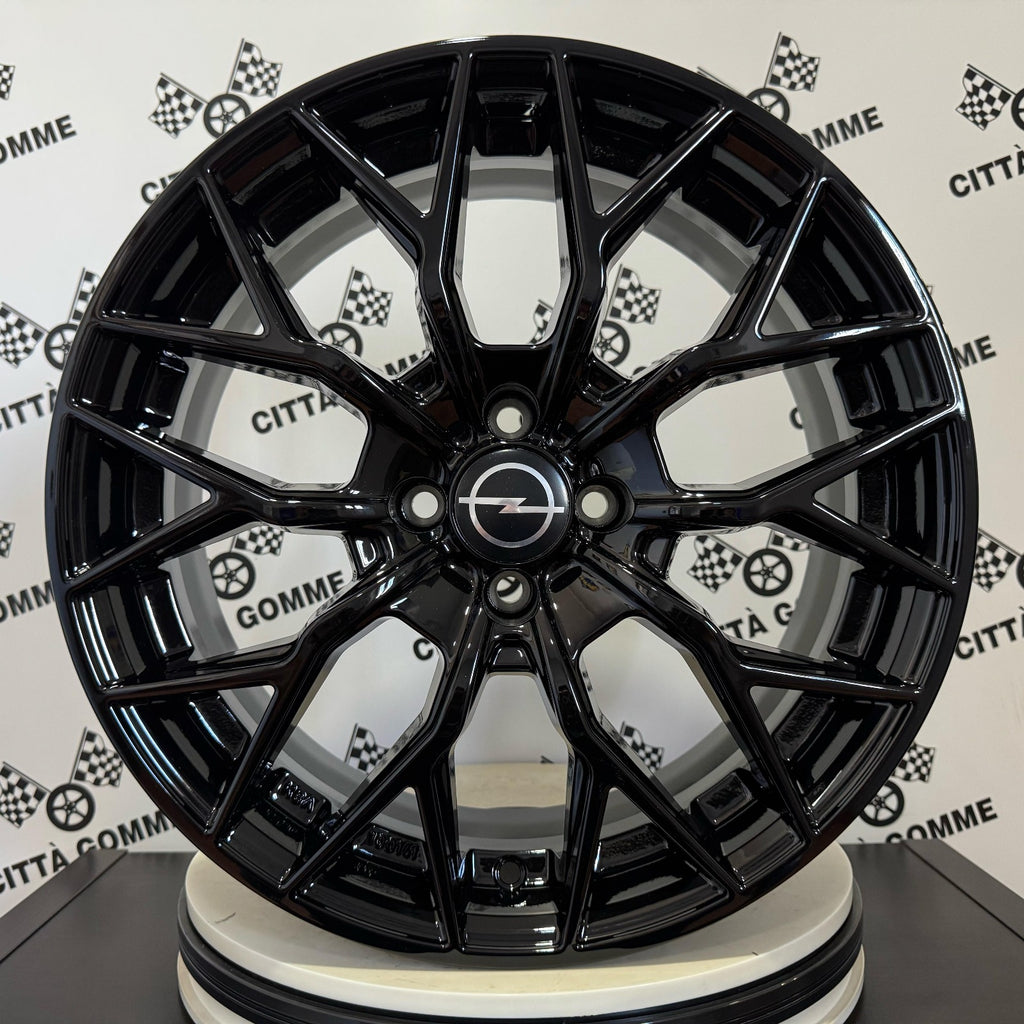 Set da 4 Cerchi in lega VIPERX per OPEL CORSA-E CORSA-F