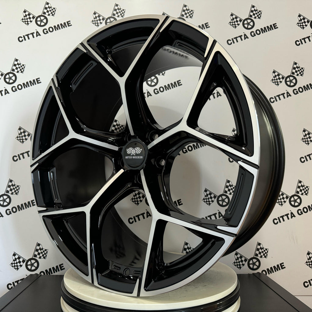 4 Cerchi in lega ULTRIVITY per VOLVO EX90