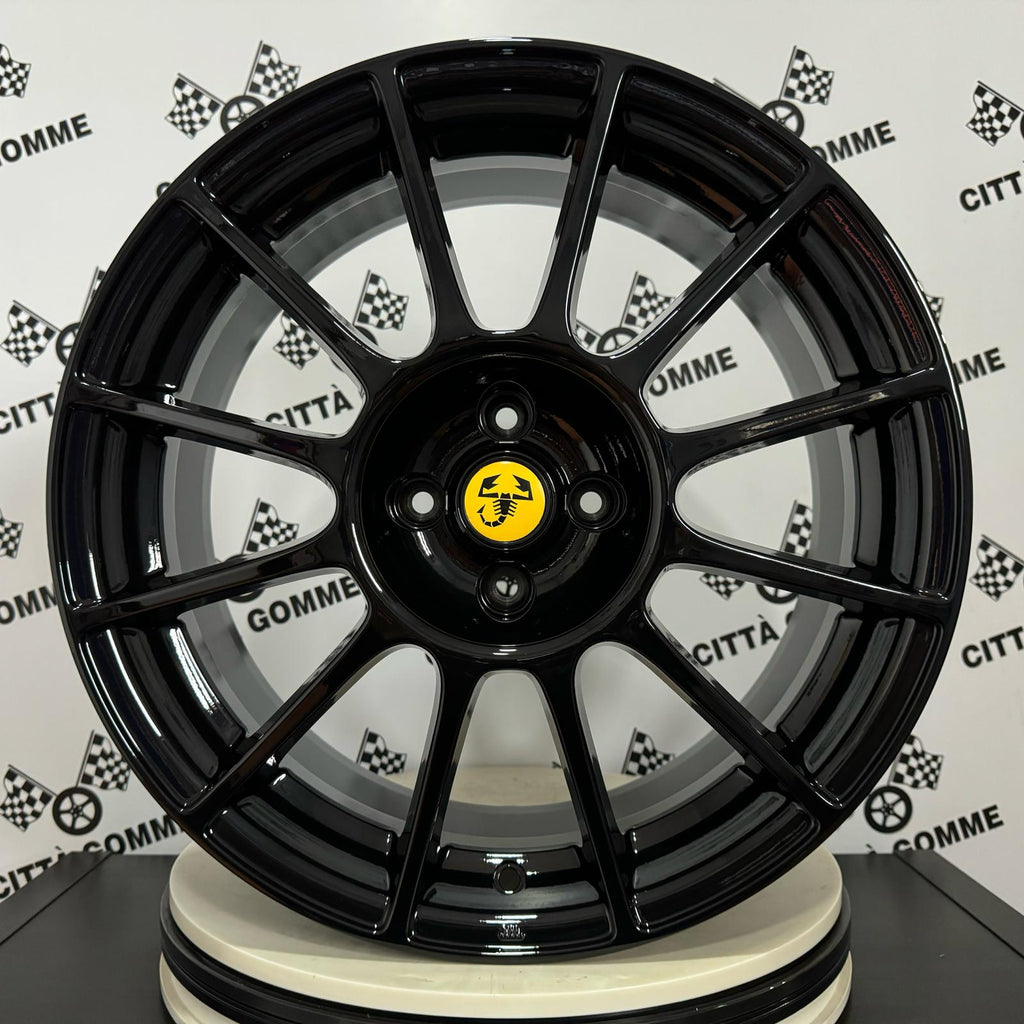 Set da 4 Cerchi in lega DEDICATI Abarth 500 595 SS esseesse YELLOW