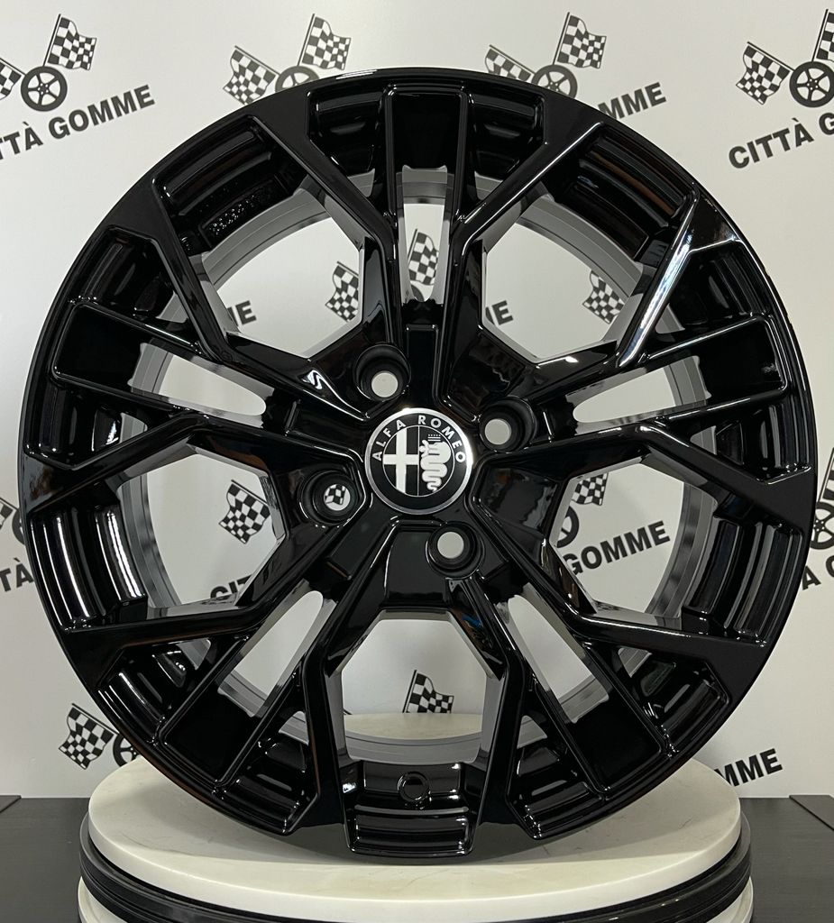 Set 4 Cerchi in lega Matisse per Alfa Romeo Junior