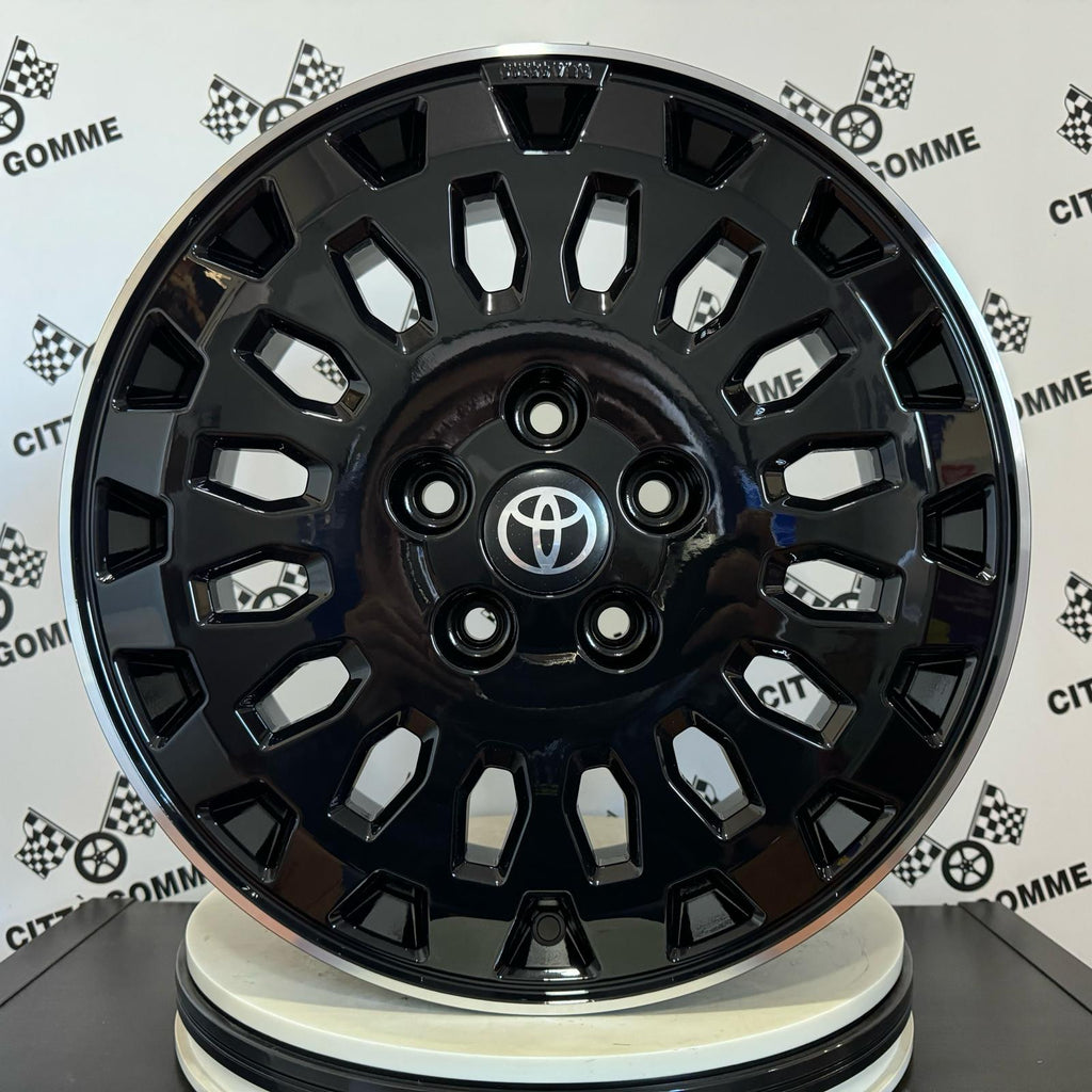 Set da 4 Cerchi in lega OVERLAND per TOYOTA PROACE CITY VERSO