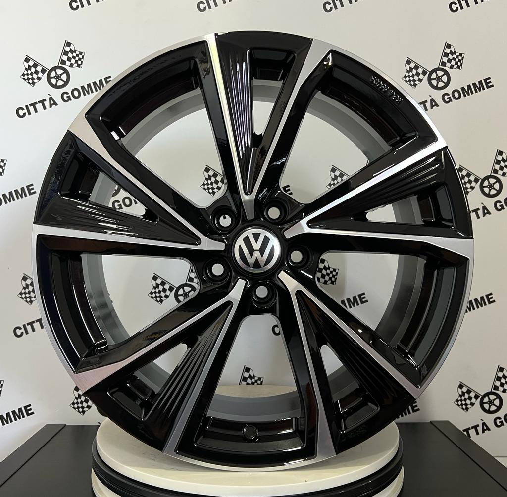 Set 4 Cerchi in lega Evento per Volkswagen Polo T-Cross Taigo New Beetle Vento Golf IV