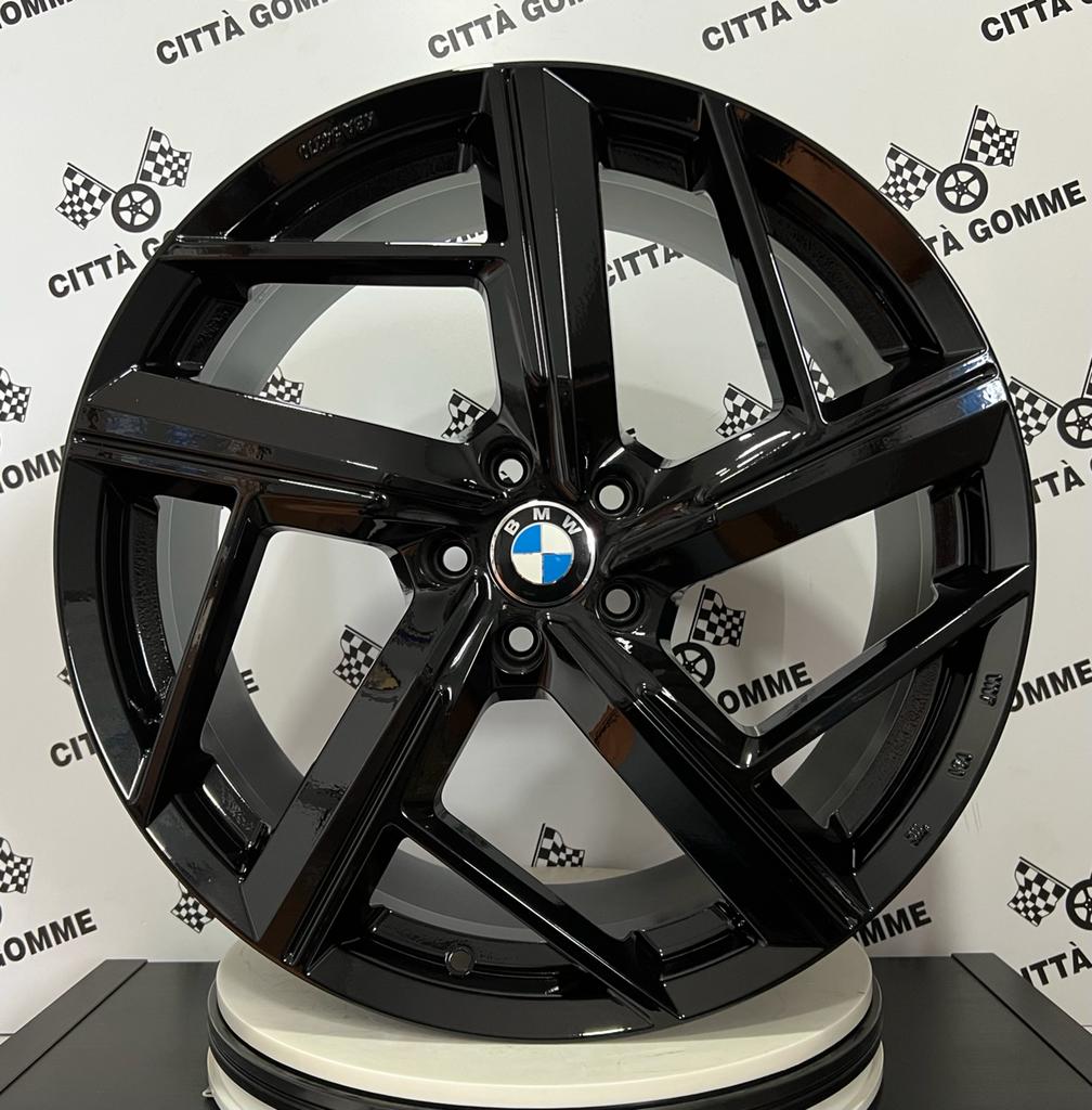 Set da 4 Cerchi in lega Qvattro per BMW X1 2015> X2 X3 X4 Serie 5 2017> Serie 1 3 X5 X6  2019> Serie 2 Active / Gran Tourer KAPPA