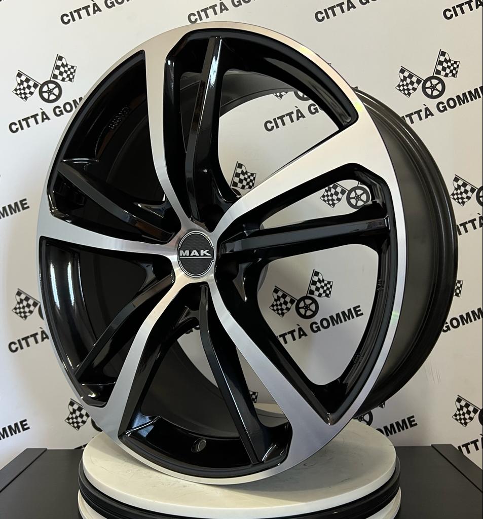 Set 4 Cerchi in lega Nurburg per Fiat 500X Croma