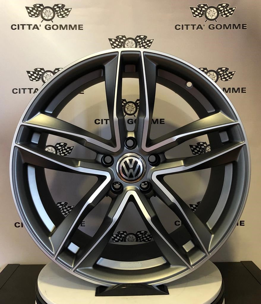 Set da 4 Cerchi in lega AF16 per Volkswagen Golf 5 6 7 8 T-Roc Tiguan Eos Touran Caddy Jetta Beetle Sharan ID3 ID4 ID6