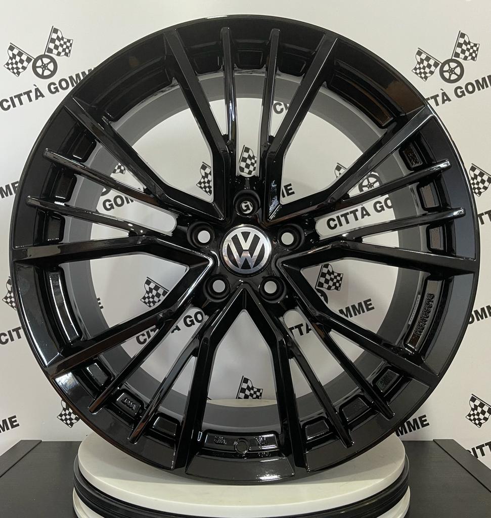 Set 4 Cerchi in lega Union per Volkswagen Polo T-Cross Fox New Beetle Vento Golf IV