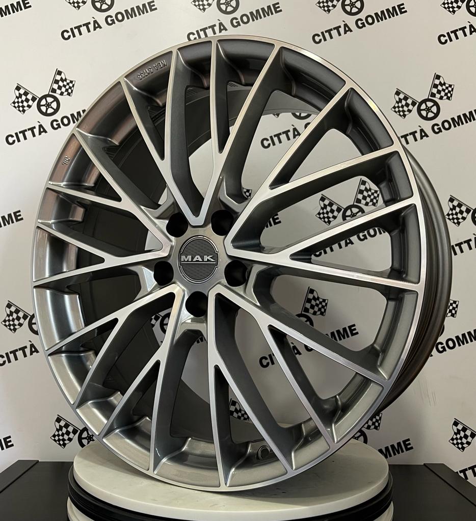 4x cerchi 15'' 5x112 tra l'altro a VW Golf 5 6 7 Passat Caddy Touran - R485