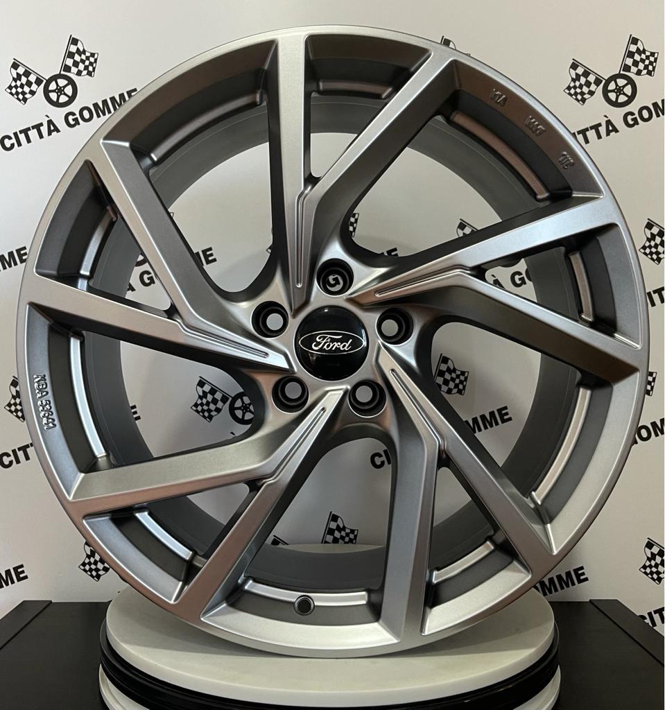 4 Cerchi in lega compatibili FORD FOCUS C-MAX GALAXY KUGA MONDEO PUMA EDGE da 18 4 Cerchi in lega compatibili FORD FOCUS C-MAX GALAXY KUGA MONDEO PUMA EDGE da 18