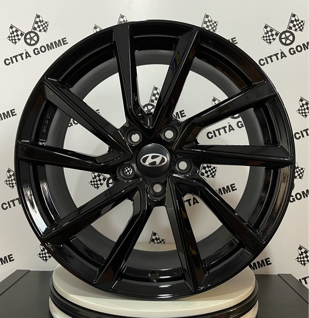 Set da 4 Cerchi in lega AC518 per Hyundai iX20 iX35 i30 i40 Kona Ioniq Tucson Nexo Santa Fe Trajet Sonata