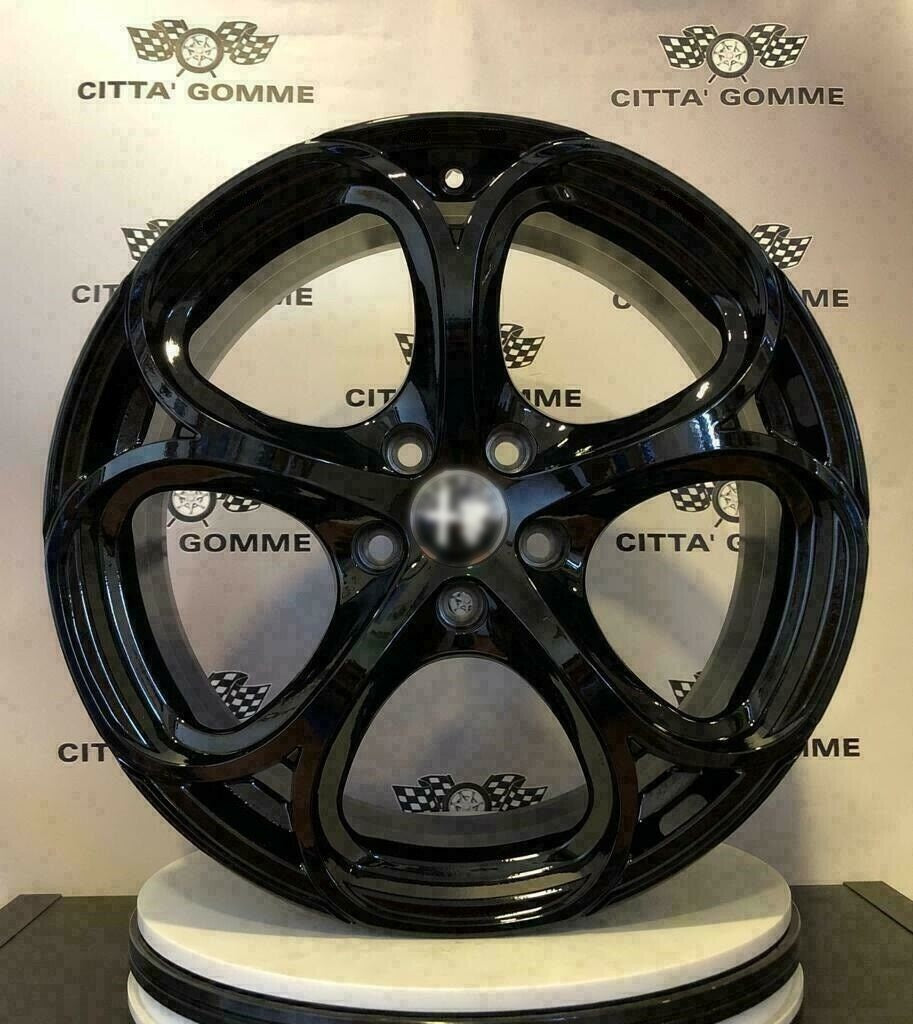 Set da 4 Cerchi in lega Msw82 per Alfa Romeo Giulia Giulietta Stelvio Brera 159 Spyder