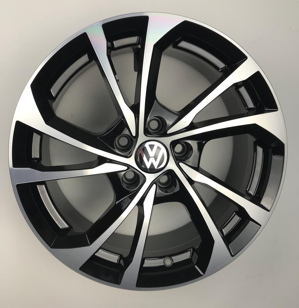 Set da 4 Cerchi in lega S5 per Volkswagen Polo Fox New Beetle T-Cross Vento